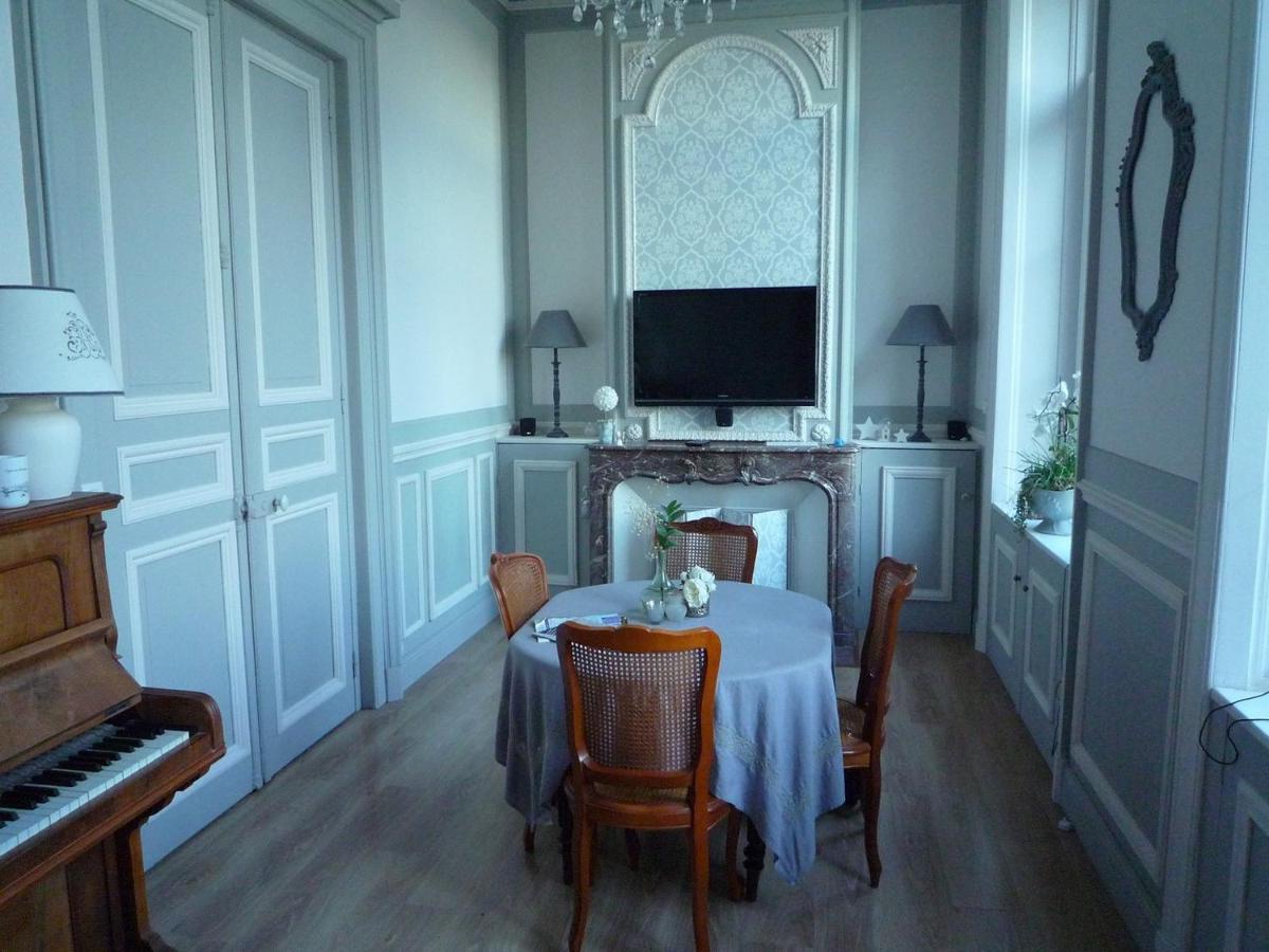 Chateau De Plessier-Roza Le Plessier-Rozainvillers Ngoại thất bức ảnh